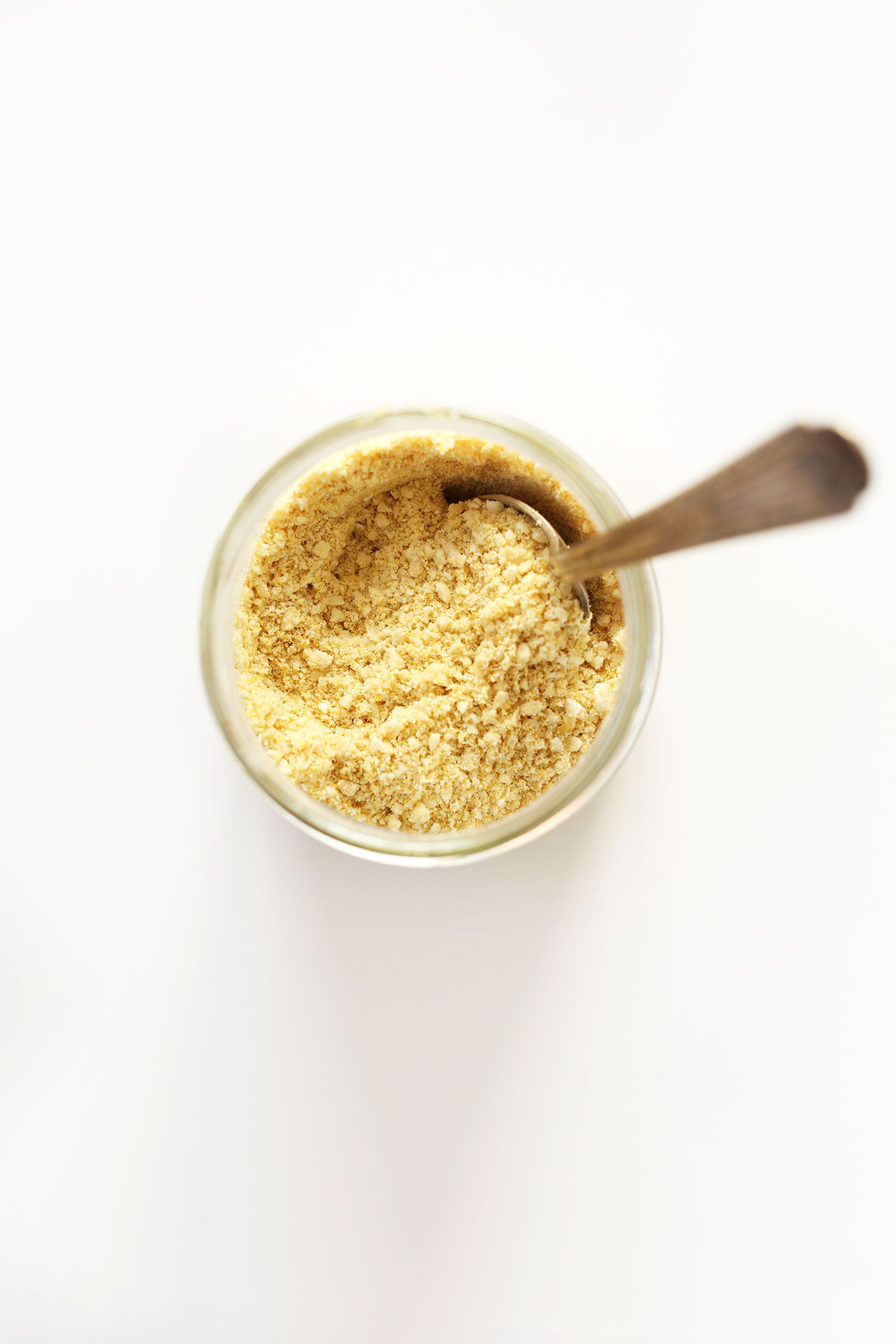 Minute Vegan Parmesan: Your Easy Plant-Based Cheesy Staple